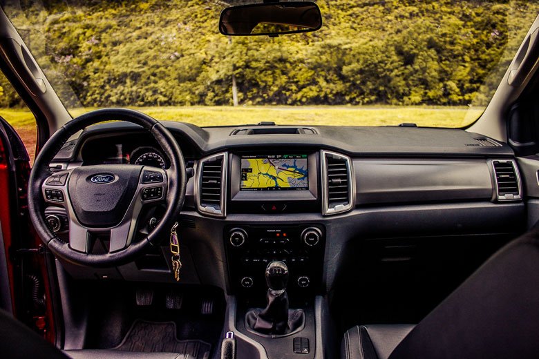 nova-ford-ranger-interior